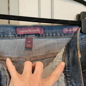 Gloria Vanderbilt Jeans
